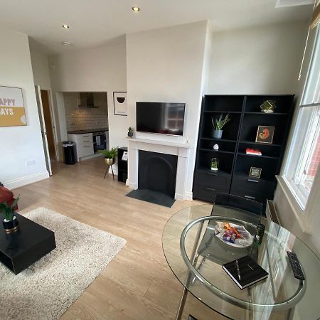 Modern Flat In Leeds City Centre, Great For Business And Pleasure Extérieur photo