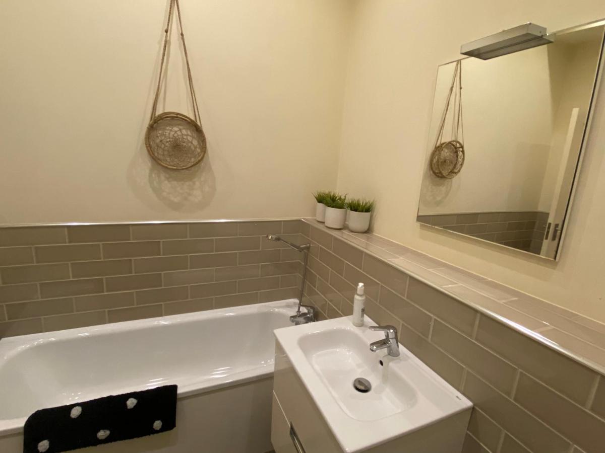 Modern Flat In Leeds City Centre, Great For Business And Pleasure Extérieur photo